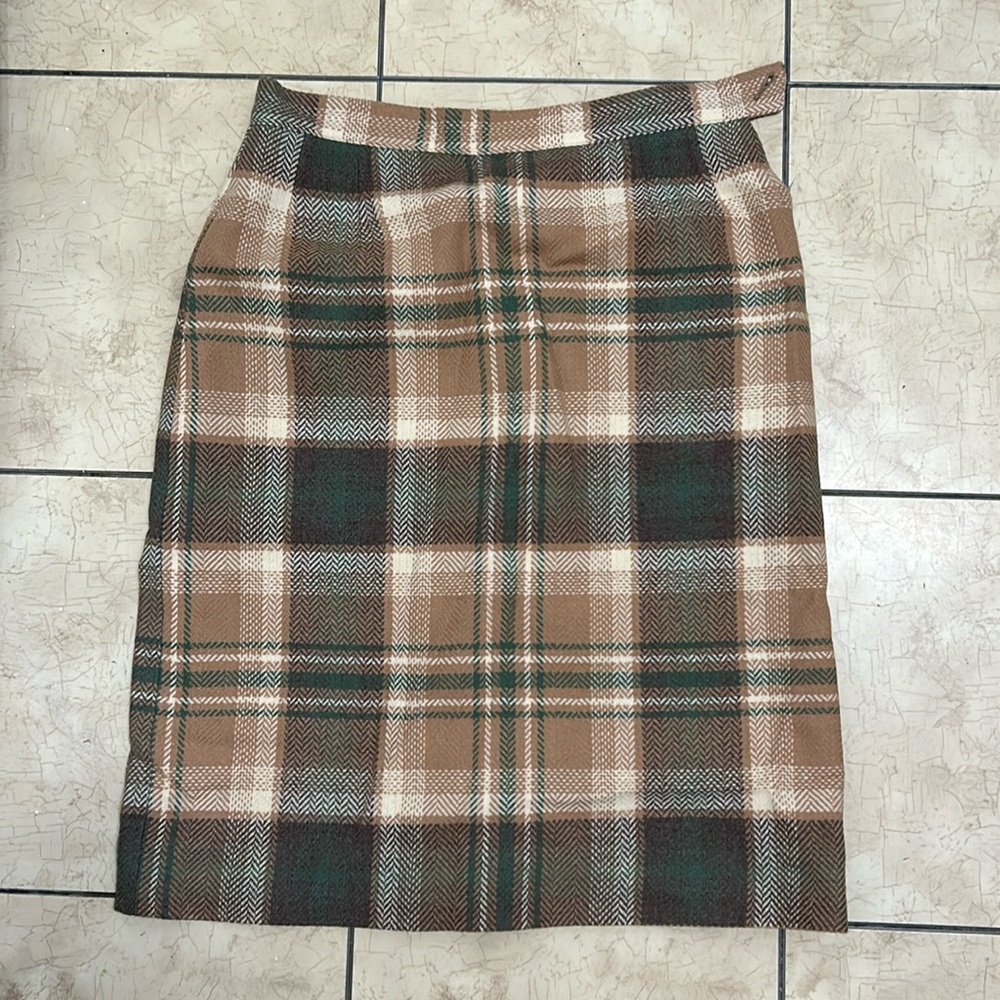 Pendleton wool skirt 28” waist.